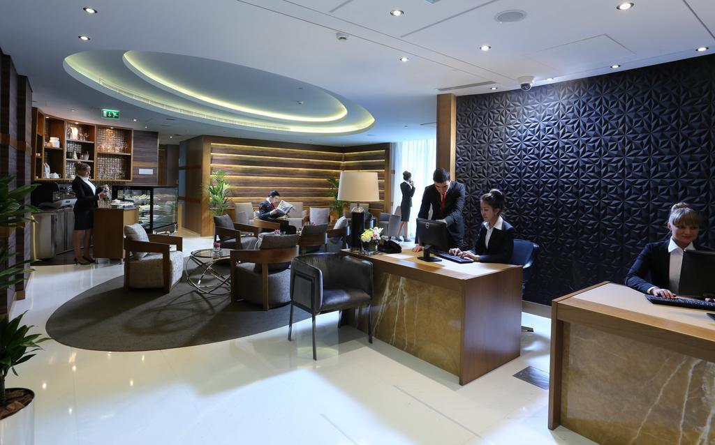 Tryp By Wyndham Abu Dhabi City Center Eksteriør billede